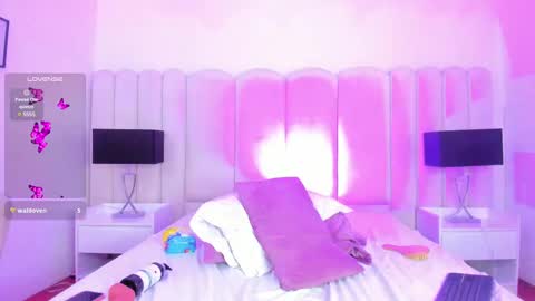 Snapshot of tom_silver_ chatting on February 18, 2025, 12:48 am Tom Silver online show from February 18, 2025, 12:48 am