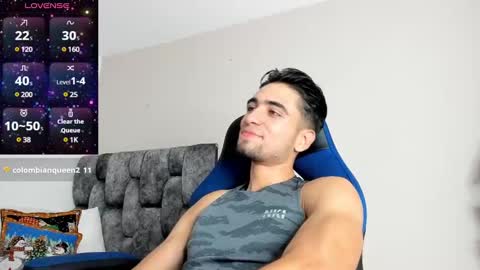 Snapshot of tom_walton chatting on December 19, 2024, 12:02 am tom online show from December 19, 2024, 12:02 am