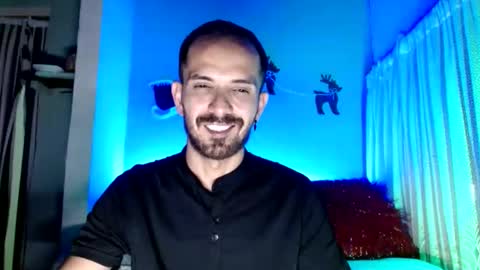 tomas gerauld. make me happy with 10000 tokens online show from December 17, 2024, 2:55 am