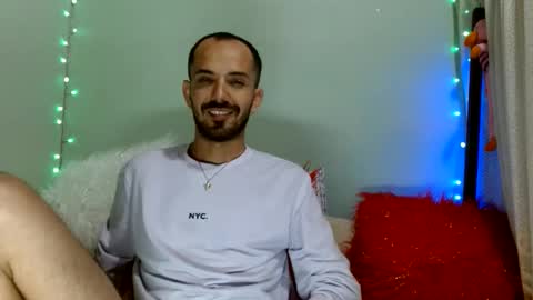tomas gerauld. make me happy with 10000 tokens online show from June 9, 2026, 2:01 am