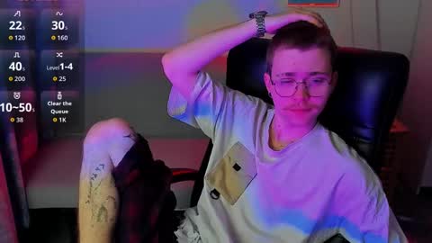 Snapshot of tomas_norton chatting on April 25, 2026, 9:01 pm tomas_norton online show from April 25, 2026, 9:01 pm