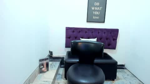 Snapshot of tomboy_natali chatting on May 16, 2026, 12:07 am IAN SAYD online show from May 16, 2026, 12:07 am
