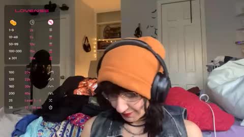 tomboy_titties online show from October 14, 2025, 11:05 pm