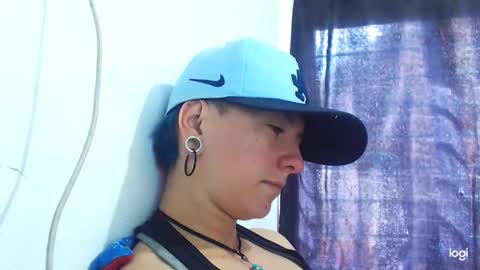 Blue online show from December 21, 2024, 3:31 pm