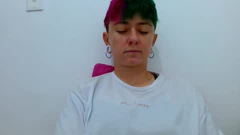 Snapshot of tomboyblue chatting on November 29, 2025, 7:06 pm Blue online show from November 29, 2025, 7:06 pm