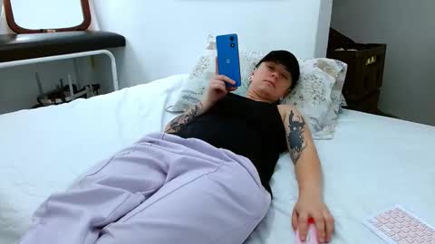 Blue online show from February 13, 2026, 2:46 pm