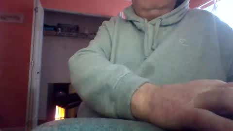 tomcat4848 online show from December 4, 2025, 5:32 pm