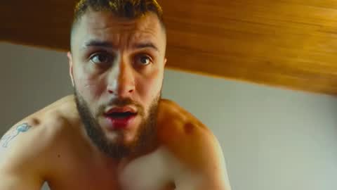 tomDavisXl online show from September 26, 2025, 6:01 pm