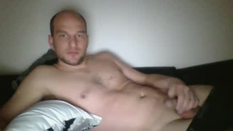 tome55555 online show from January 14, 2026, 10:25 pm