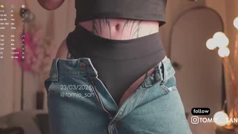 Snapshot of tomie_san chatting on March 23, 2026, 11:03 am Tomie online show from March 23, 2026, 11:03 am