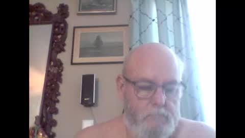 Tommie online show from December 6, 2024, 2:17 pm