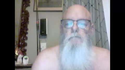 Tommie online show from September 24, 2025, 11:13 am