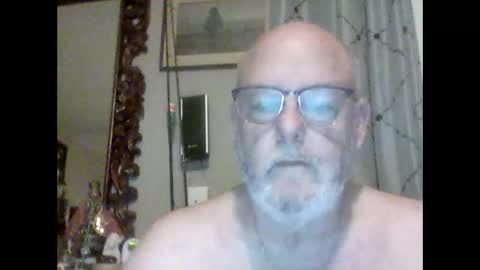 Tommie online show from October 22, 2025, 10:37 am