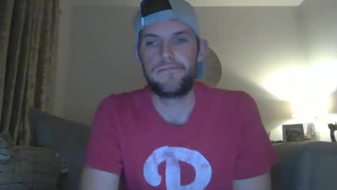 tommietommie123 online show from April 17, 2026, 9:40 pm