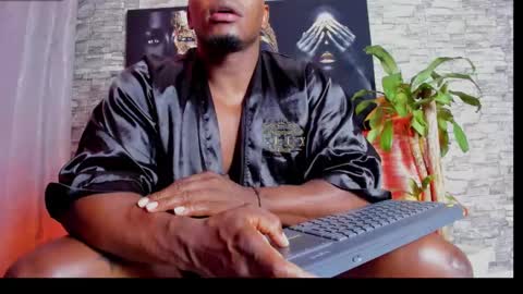 Tom Mike online show from January 20, 2025, 12:39 pm