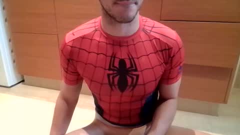 tommm_1234 online show from January 17, 2026, 1:32 am