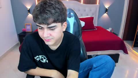 Tommy  online show from May 15, 2026, 4:08 am