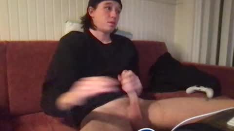 Snapshot of tommy8hardcock chatting on December 15, 2025, 2:05 am tommy8hardcock online show from December 15, 2025, 2:05 am