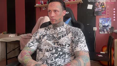 Tommy and Katana online show from December 18, 2024, 8:53 am