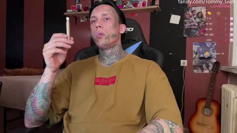 Tommy and Katana online show from December 19, 2024, 2:46 pm