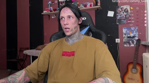 Tommy and Katana online show from December 20, 2024, 1:11 pm