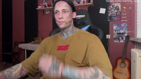 Tommy and Katana online show from December 20, 2024, 4:14 pm