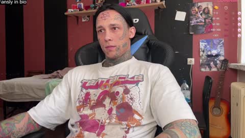 Tommy and Katana online show from December 24, 2024, 8:44 am