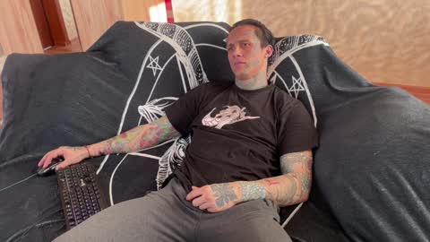 Tommy and Katana online show from February 5, 2025, 6:56 am