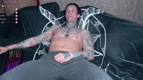 Tommy and Katana online show from February 11, 2025, 4:02 pm