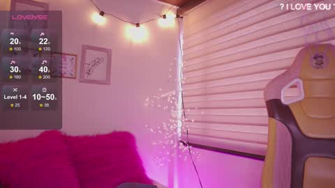 Blue  online show from February 18, 2026, 12:23 pm