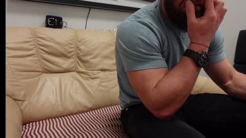 Snapshot of tommy_burnzzz chatting on December 9, 2024, 3:29 am tommy burnzzz online show from December 9, 2024, 3:29 am