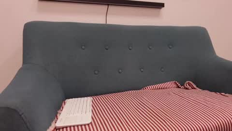  tommy burnzzz  online show from January 22, 2025, 5:48 am