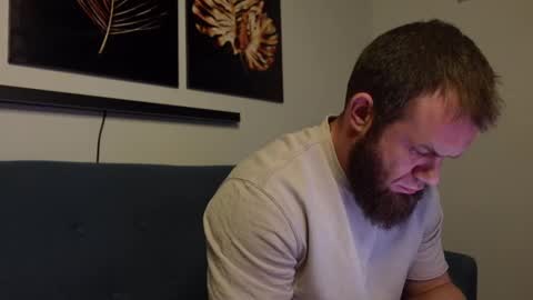 Snapshot of tommy_burnzzz chatting on February 7, 2025, 2:50 am tommy burnzzz online show from February 7, 2025, 2:50 am