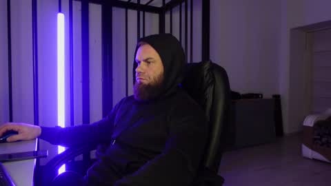 Snapshot of tommy_burnzzz chatting on February 11, 2025, 3:29 am tommy burnzzz online show from February 11, 2025, 3:29 am