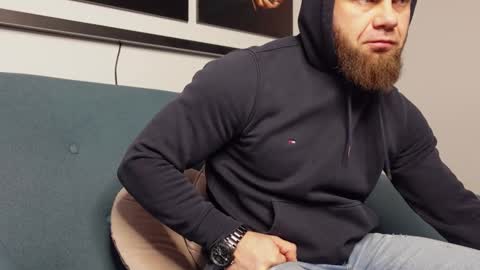 Snapshot of tommy_burnzzz chatting on February 25, 2025, 5:41 am tommy burnzzz online show from February 25, 2025, 5:41 am