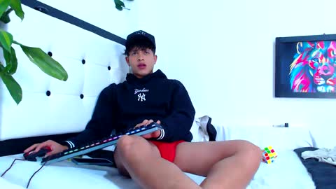 tommy online show from March 11, 2025, 9:48 pm