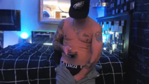 Snapshot of tommy_knuckles chatting on November 10, 2025, 2:16 pm Tommy online show from November 10, 2025, 2:16 pm