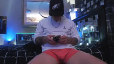 Snapshot of tommy_knuckles chatting on November 16, 2025, 4:45 pm Tommy online show from November 16, 2025, 4:45 pm