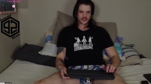 Snapshot of tommy_sins92 chatting on November 20, 2025, 2:17 pm Tommy Sins online show from November 20, 2025, 2:17 pm