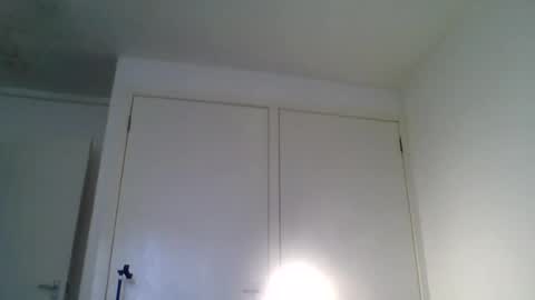 Snapshot of tommyandtomara chatting on June 21, 2026, 11:02 am tommyandtomara online show from June 21, 2026, 11:02 am