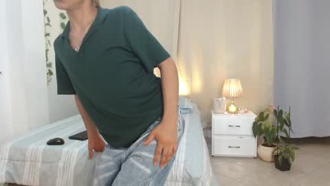 Snapshot of tommyfoxboy chatting on January 29, 2025, 4:08 pm Tommy Foxboy online show from January 29, 2025, 4:08 pm