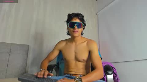 Snapshot of tommyhot7 chatting on June 9, 2026, 8:20 pm tommyhot7 online show from June 9, 2026, 8:20 pm