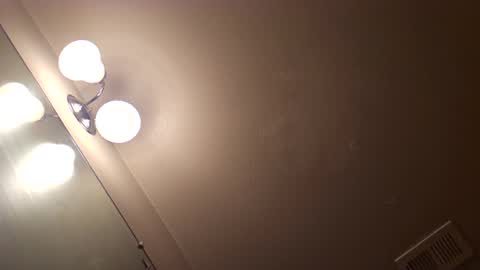 tommypressure online show from October 8, 2025, 11:41 am