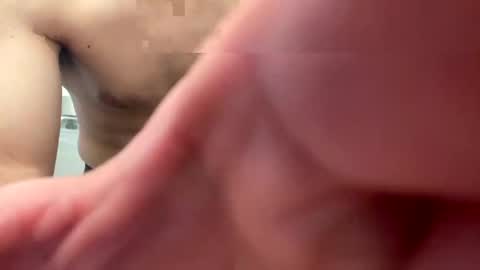 Snapshot of tommyturtleneck chatting on January 28, 2025, 11:28 pm Tommy T online show from January 28, 2025, 11:28 pm