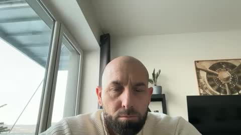 Thomas Fit online show from January 8, 2026, 7:43 am