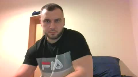 Snapshot of tommyy19901 chatting on October 9, 2025, 6:28 pm tommyy19901 online show from October 9, 2025, 6:28 pm