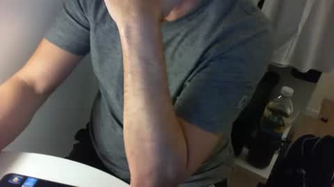 Tom online show from December 12, 2024, 7:04 pm