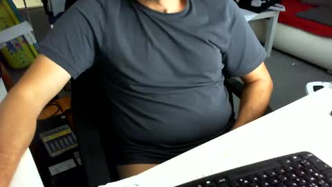 Tom online show from October 13, 2025, 8:47 am