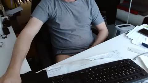 Tom online show from March 12, 2026, 4:24 pm