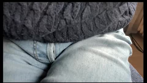 Snapshot of tomtotal chatting on October 30, 2025, 3:13 pm Tom online show from October 30, 2025, 3:13 pm